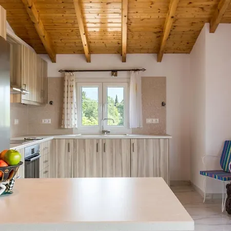 Maria Eleni House ذيسْخا